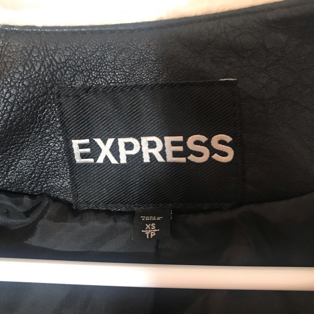 Express Jacket - image 4